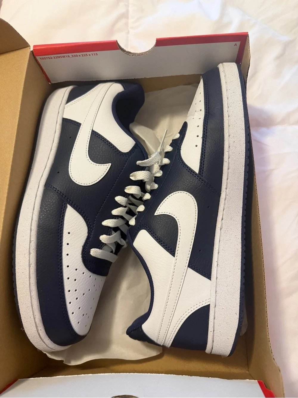 Nike Men’s NIKE COURT VISION LOW SUSTAINABLE SNEAKERS